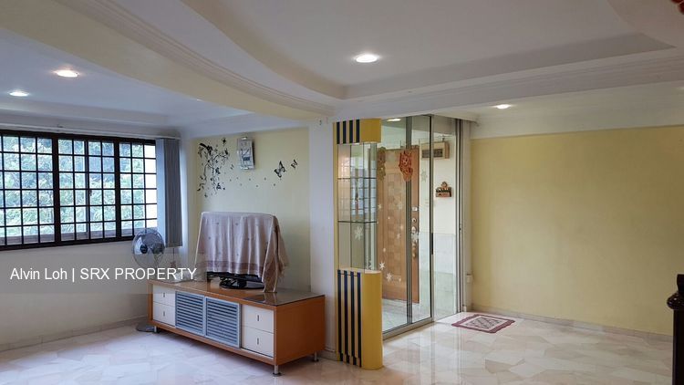Hougang Avenue 10 thumbnail photo